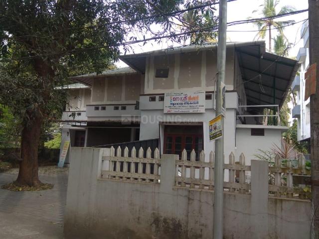 4 BHK Independent House in Thrippunithura for rent Kochi. The reference number is 2839088