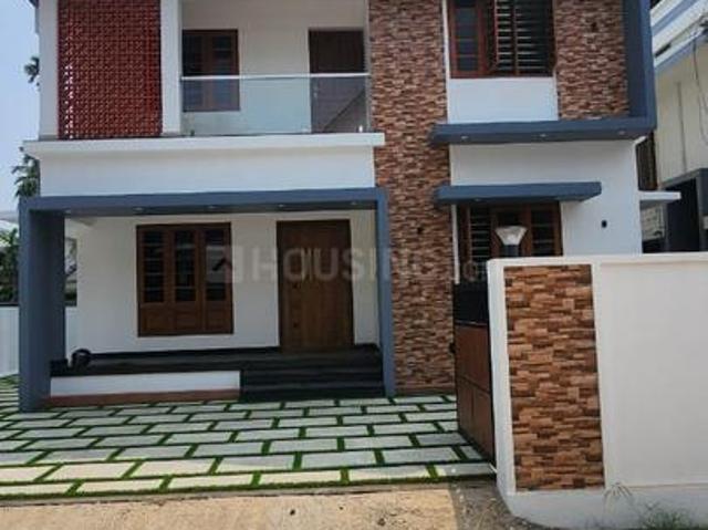 4 BHK Independent House in Thrippunithura for resale Kochi. The reference number is 19560527