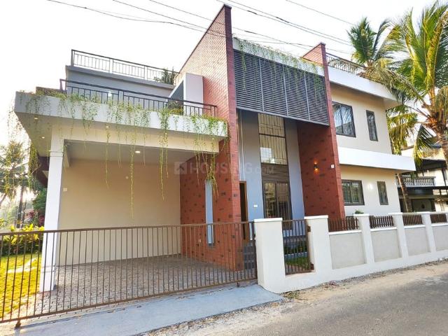 4 BHK Independent House in Thrippunithura for resale Kochi. The reference number is 20002853