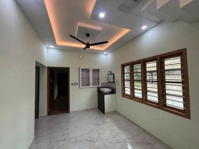 4 BHK Independent House in Thrippunithura for resale Kochi. The reference number is 20805086