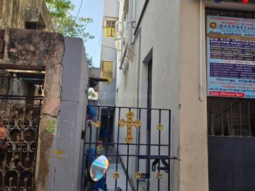 4 BHK Independent House in Tondiarpet for resale Chennai. The reference number is 20249649