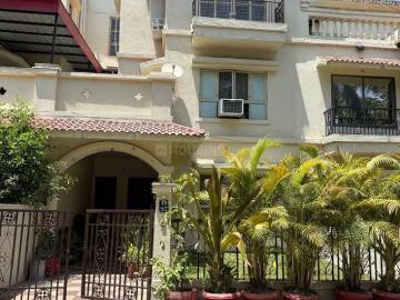 4 BHK Independent House in TT Nagar for rent Bhopal. The reference number is 20398627
