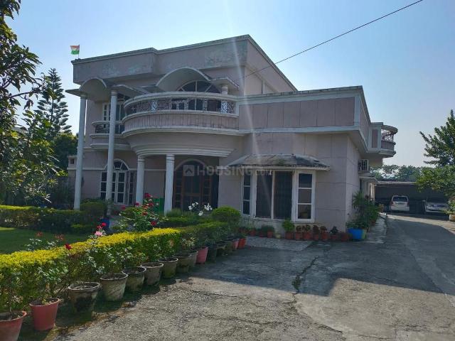 4 BHK Independent House in Turner Road for rent Dehradun. The reference number is 19658609