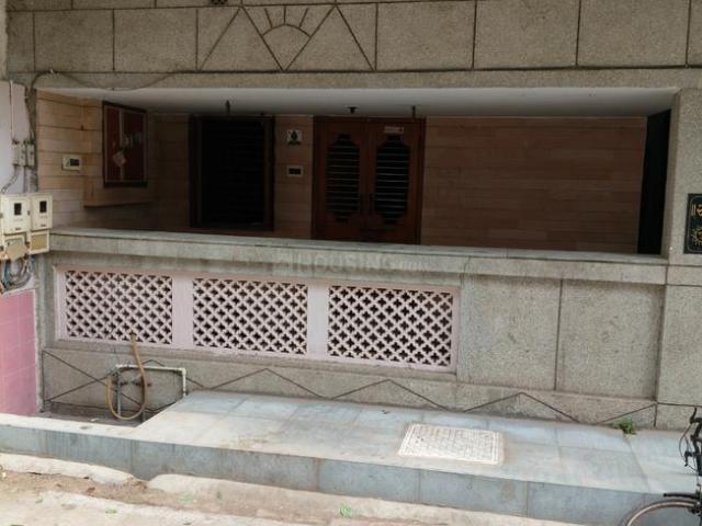 4 BHK Independent House in Usmanpura for resale Ahmedabad. The reference number is 13698990
