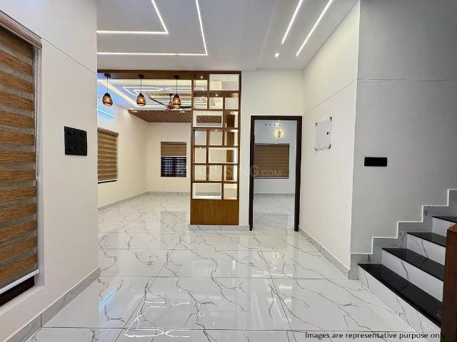 4 BHK Independent House in Vadavalli for resale Coimbatore. The reference number is 20333215