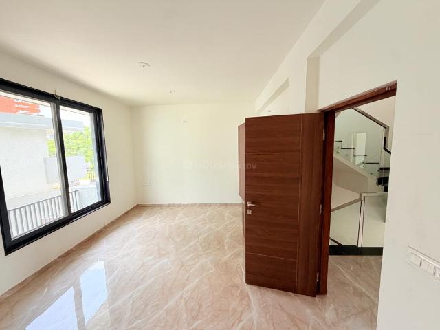 4 BHK Independent House in Vaishno Devi Circle for resale Ahmedabad. The reference number is 20457390