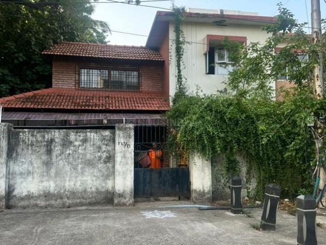 4 BHK Independent House in Valasaravakkam for resale Chennai. The reference number is 20297377