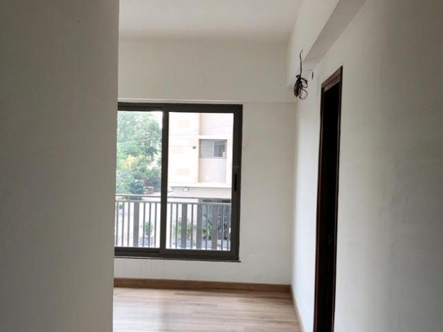 4 BHK Independent House in Vastrapur for resale Ahmedabad. The reference number is 20492018
