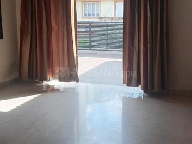 4 BHK Independent House in Vastrapur for resale Ahmedabad. The reference number is 20999512