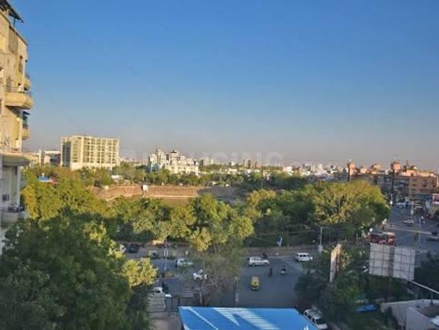 4 BHK Independent House in Vastrapur for resale Ahmedabad. The reference number is 21330277