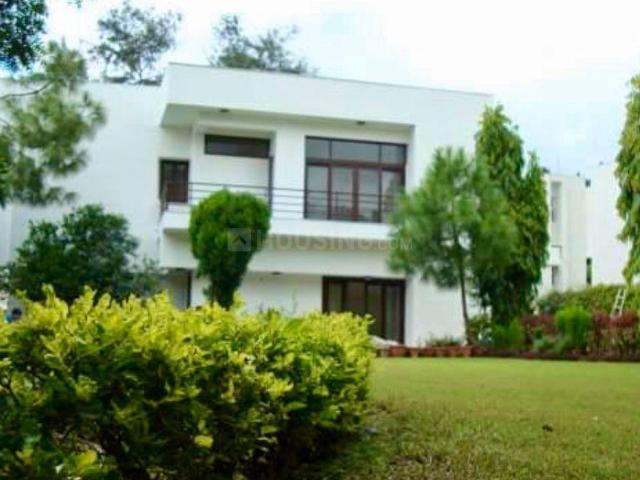 4 BHK Independent House in Vasant Vihar for rent New Delhi. The reference number is 20457548