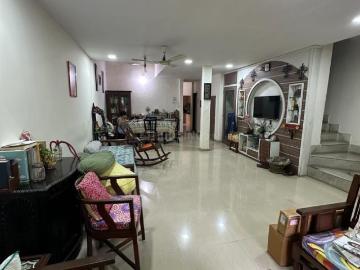 4 BHK Independent House in Vashi for resale Navi Mumbai. The reference number is 19922588