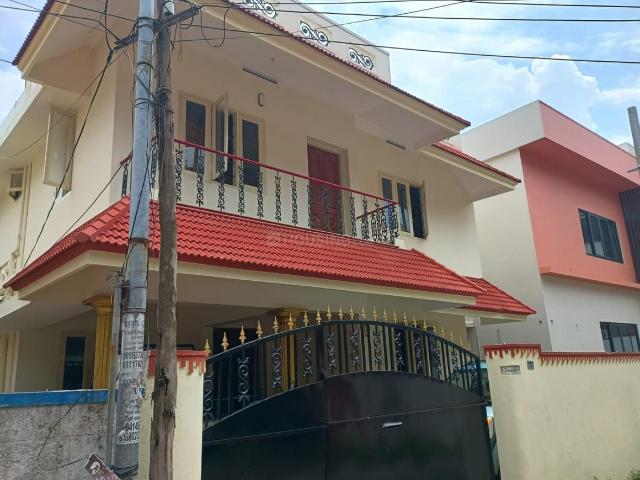 4 BHK Independent House in Vennala for resale Kochi. The reference number is 20604962