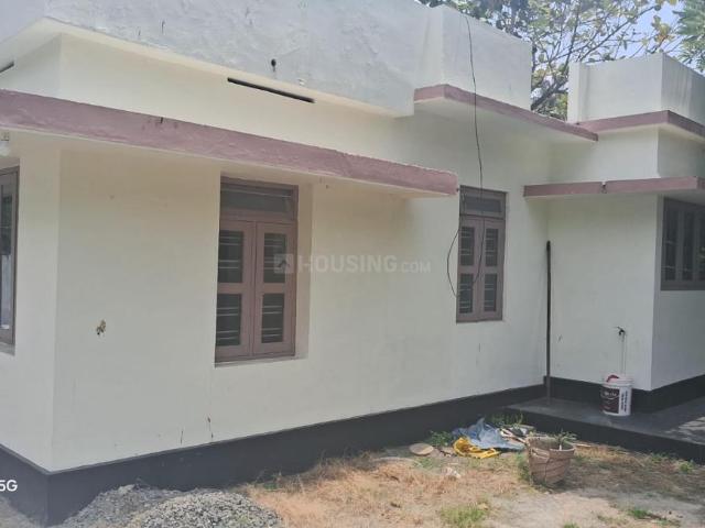 4 BHK Independent House in Vyttila for rent Kochi. The reference number is 19725820