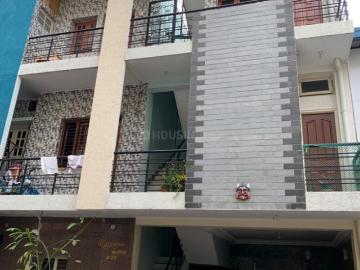 4 BHK Independent House in Adugodi for resale Bengaluru. The reference number is 13074040