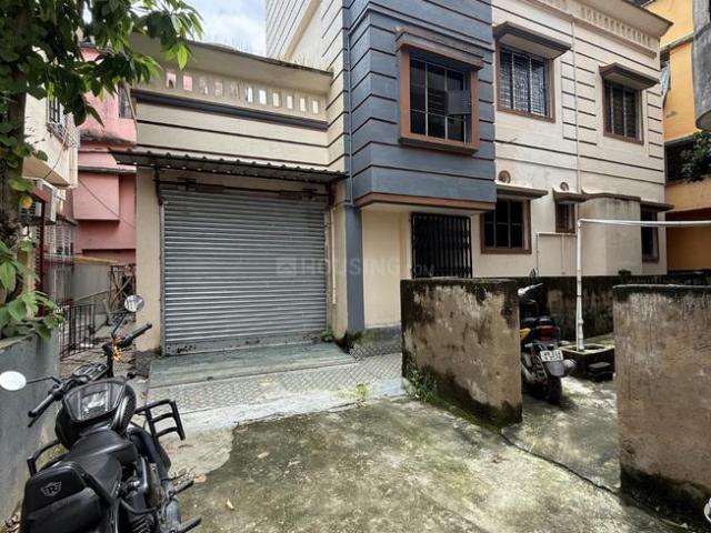 4 BHK Independent House in Airport Gate no. 1 for resale Kolkata. The reference number is 20968735