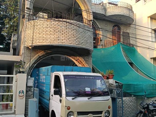 4 BHK Independent House in Aliganj for resale Lucknow. The reference number is 20264706