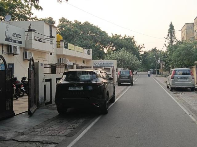 4 BHK Independent House in Aliganj for resale Lucknow. The reference number is 20663462