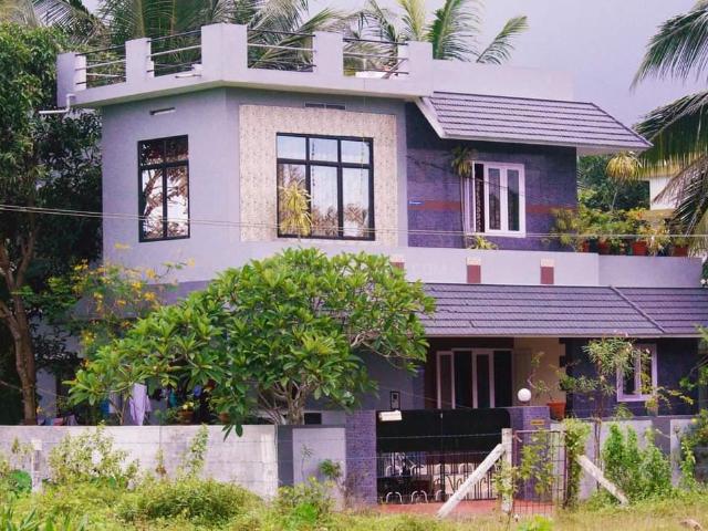 4 BHK Independent House in Aluva for resale Kochi. The reference number is 15899025