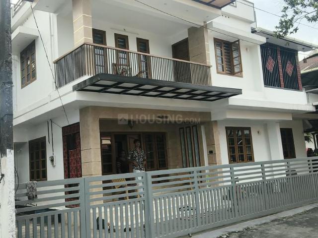 4 BHK Independent House in Aluva for resale Kochi. The reference number is 21337568