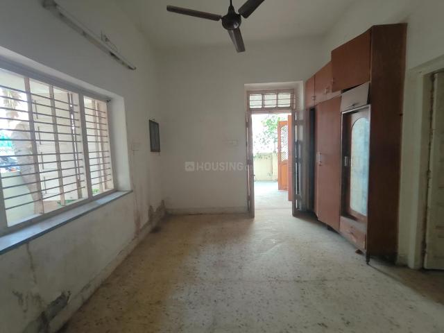 4 BHK Independent House in Ambawadi for resale Ahmedabad. The reference number is 21314418