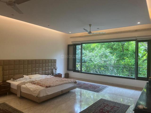 4 BHK Independent House in Anand Lok for rent New Delhi. The reference number is 20388419