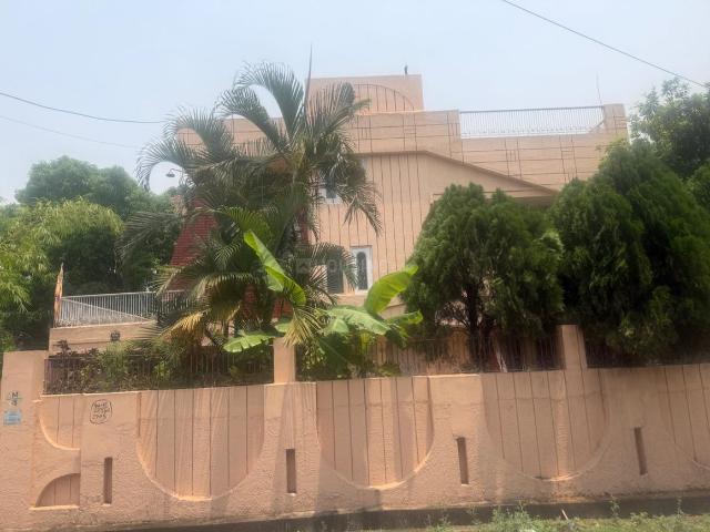 4 BHK Independent House in Anupam Nagar for resale Raipur. The reference number is 20388092