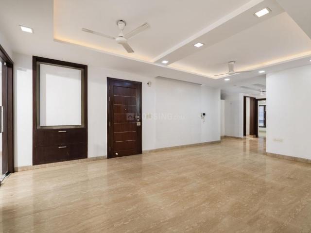 4 BHK Independent House in Ashok Vihar for resale New Delhi. The reference number is 20619976