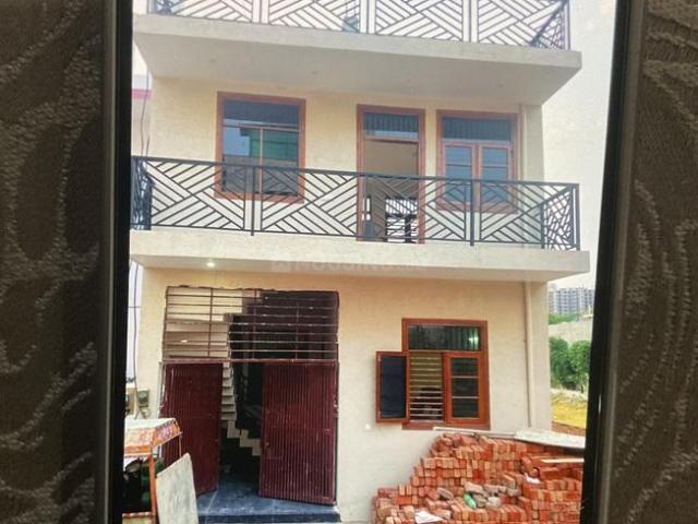 4 BHK Independent House in Arjunganj for rent Lucknow. The reference number is 21060245