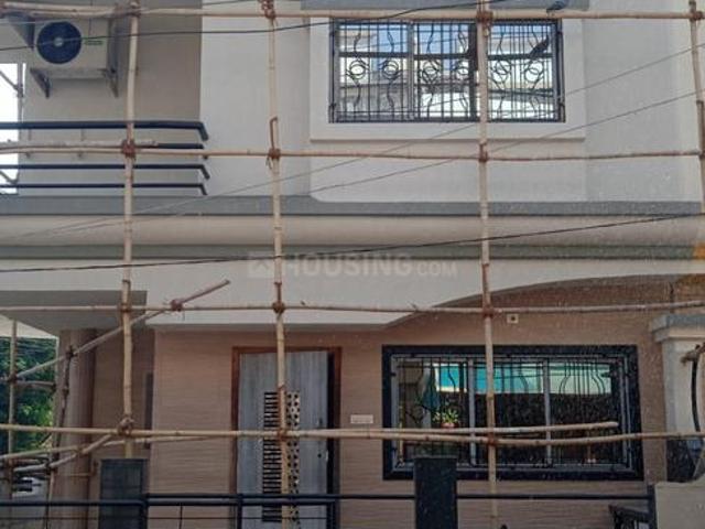 4 BHK Independent House in Athwa for resale Surat. The reference number is 20350297