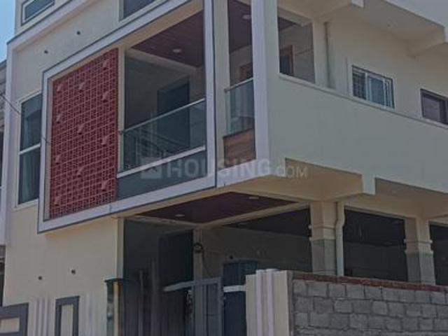 4 BHK Independent House in Bandlaguda Jagir for resale Hyderabad. The reference number is 21118005