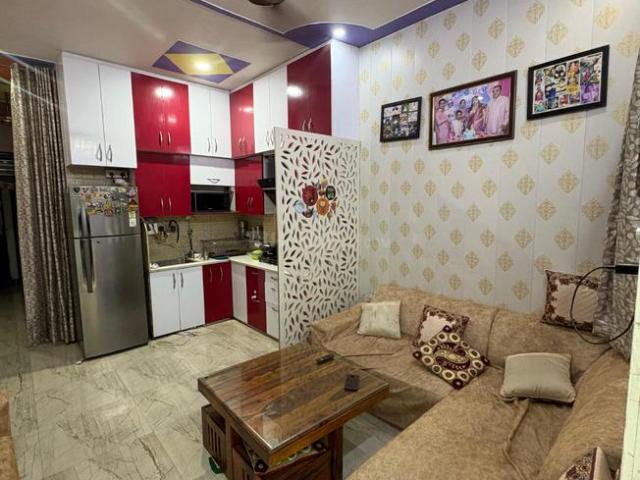 4 BHK Independent House in Ballabhgarh for resale Faridabad. The reference number is 18104702