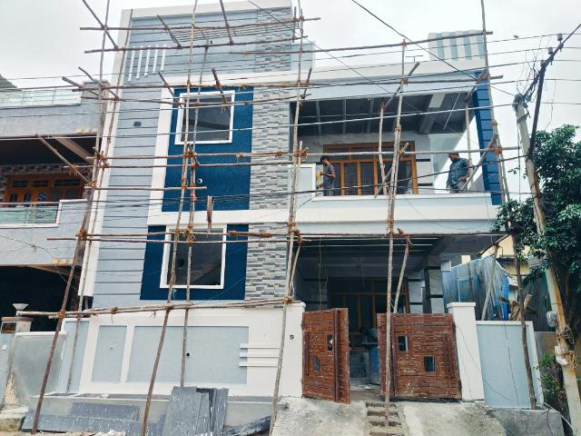 4 BHK Independent House in Beeramguda for resale Sangareddy. The reference number is 18295028