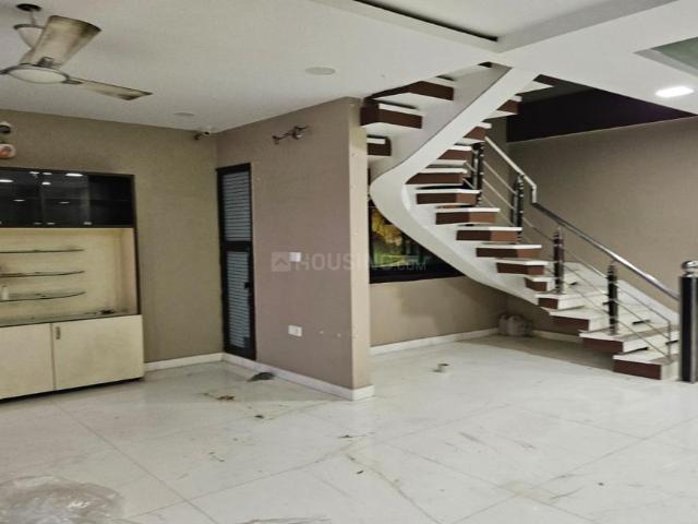 4 BHK Independent House in Beta II for resale Greater Noida. The reference number is 21063347