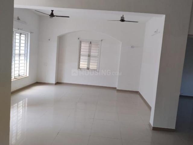 4 BHK Independent House in Bodakdev for rent Ahmedabad. The reference number is 21143437