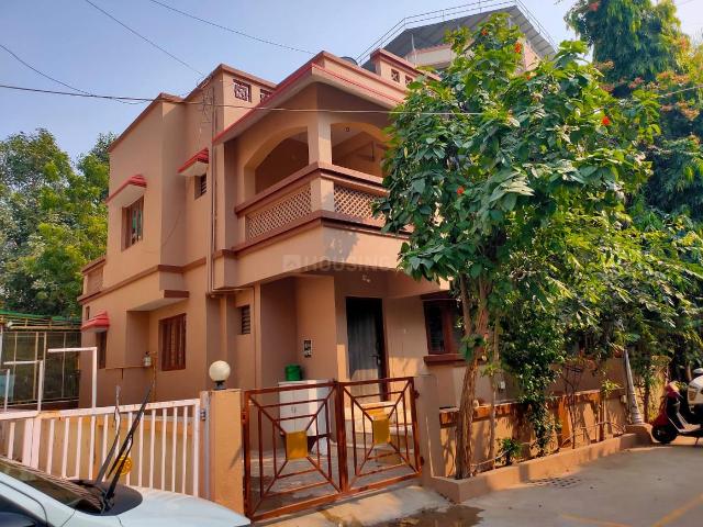 4 BHK Independent House in Bopal for rent Ahmedabad. The reference number is 20440464
