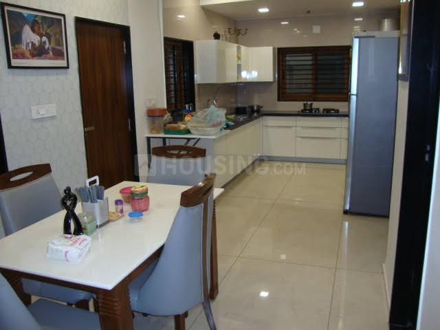 4 BHK Independent House in Bopal for resale Ahmedabad. The reference number is 19294083