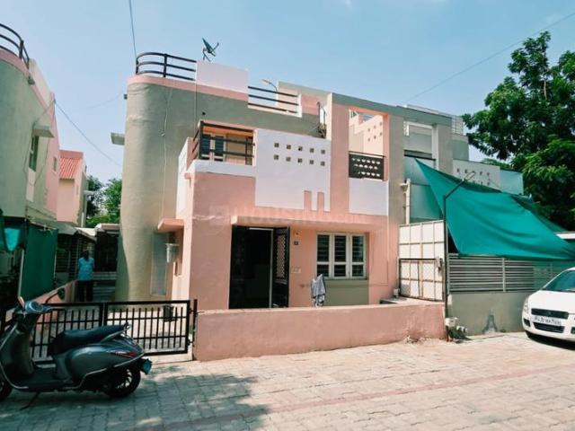 4 BHK Independent House in Bopal for resale Ahmedabad. The reference number is 20397225