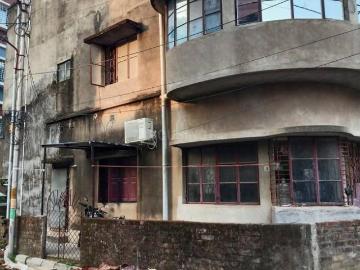 4 BHK Independent House in Boral for resale Kolkata. The reference number is 20133461