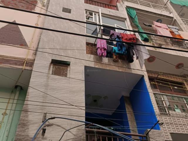 4 BHK Independent House in Burari for resale New Delhi. The reference number is 13173382