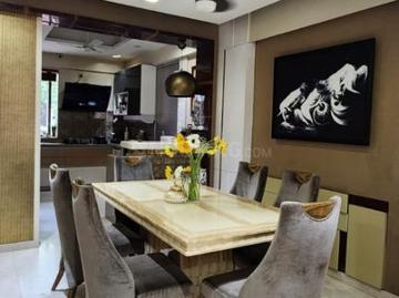 4 BHK Independent House in Chembur for rent Mumbai. The reference number is 19098692
