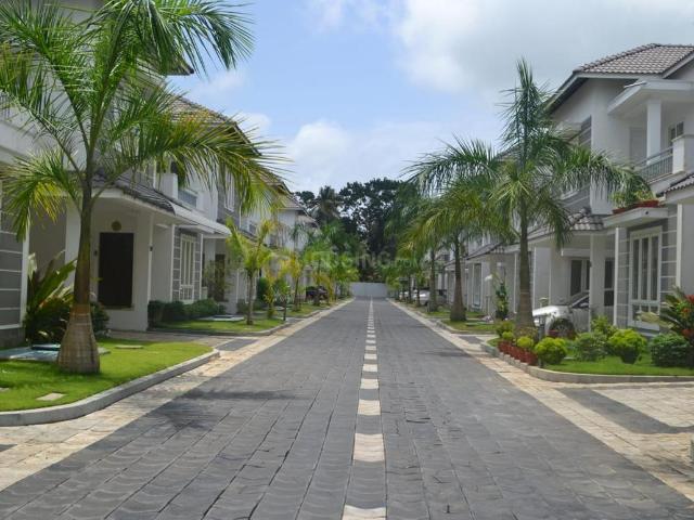 4 BHK Independent House in Cheppanam for resale Kochi. The reference number is 20264327