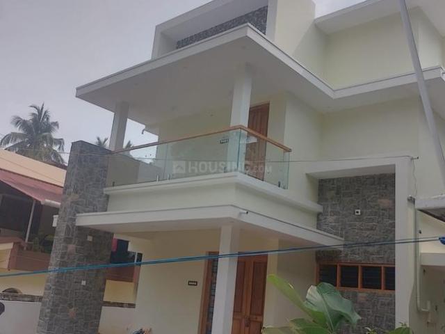 4 BHK Independent House in Cheroor for resale Thrissur. The reference number is 20233461