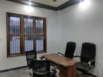 4 BHK Independent House in Chipiyana Buzurg for resale Ghaziabad. The reference number is 18538254