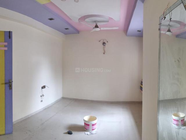 4 BHK Independent House in City Light for resale Surat. The reference number is 21178345