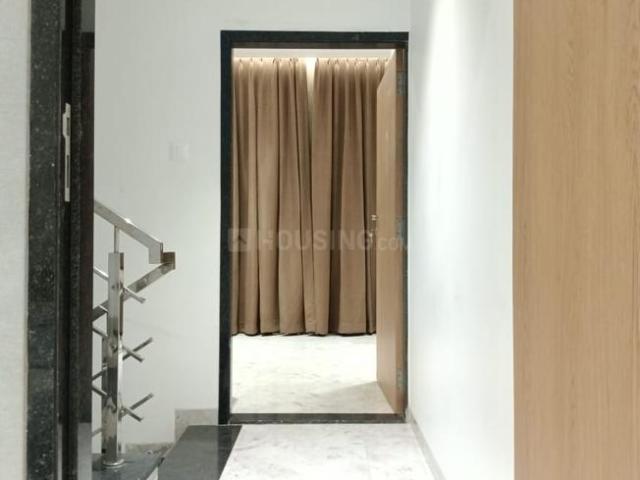4 BHK Independent House in Dindoli for resale Surat. The reference number is 19329479