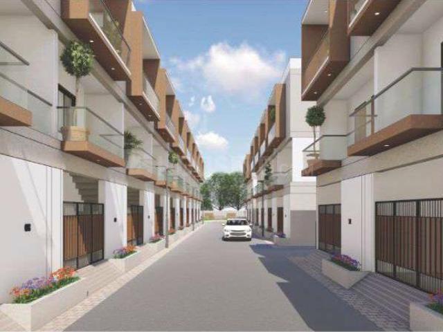 4 BHK Independent House in Dindoli for resale Surat. The reference number is 19331599