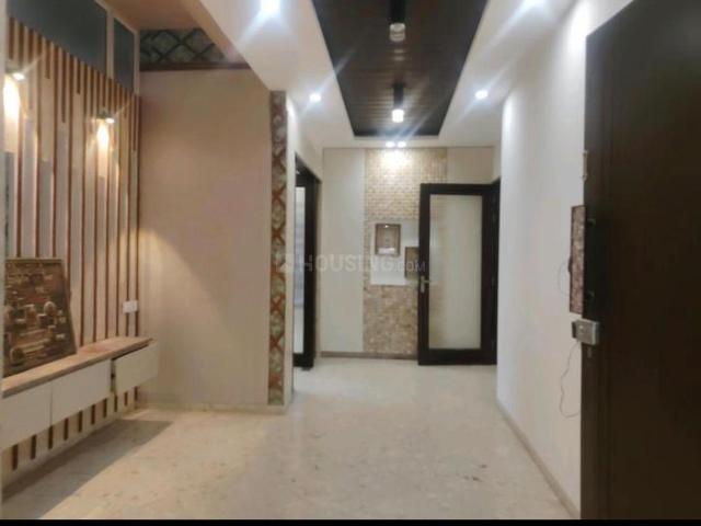 4 BHK Independent House in DLF Phase 4 for rent Gurgaon. The reference number is 20519401