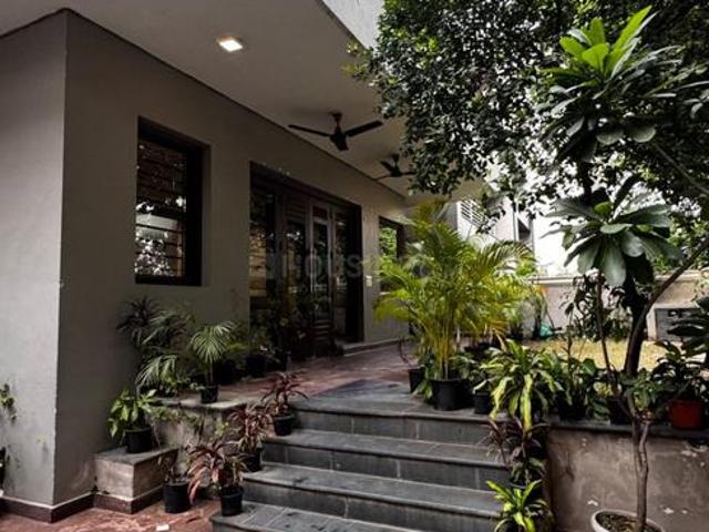 4 BHK Independent House in DLF Phase 4 for rent Gurgaon. The reference number is 21047828