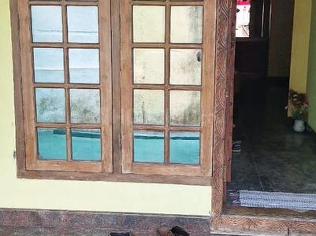 4 BHK Independent House in Edappally for resale Kochi. The reference number is 19717845